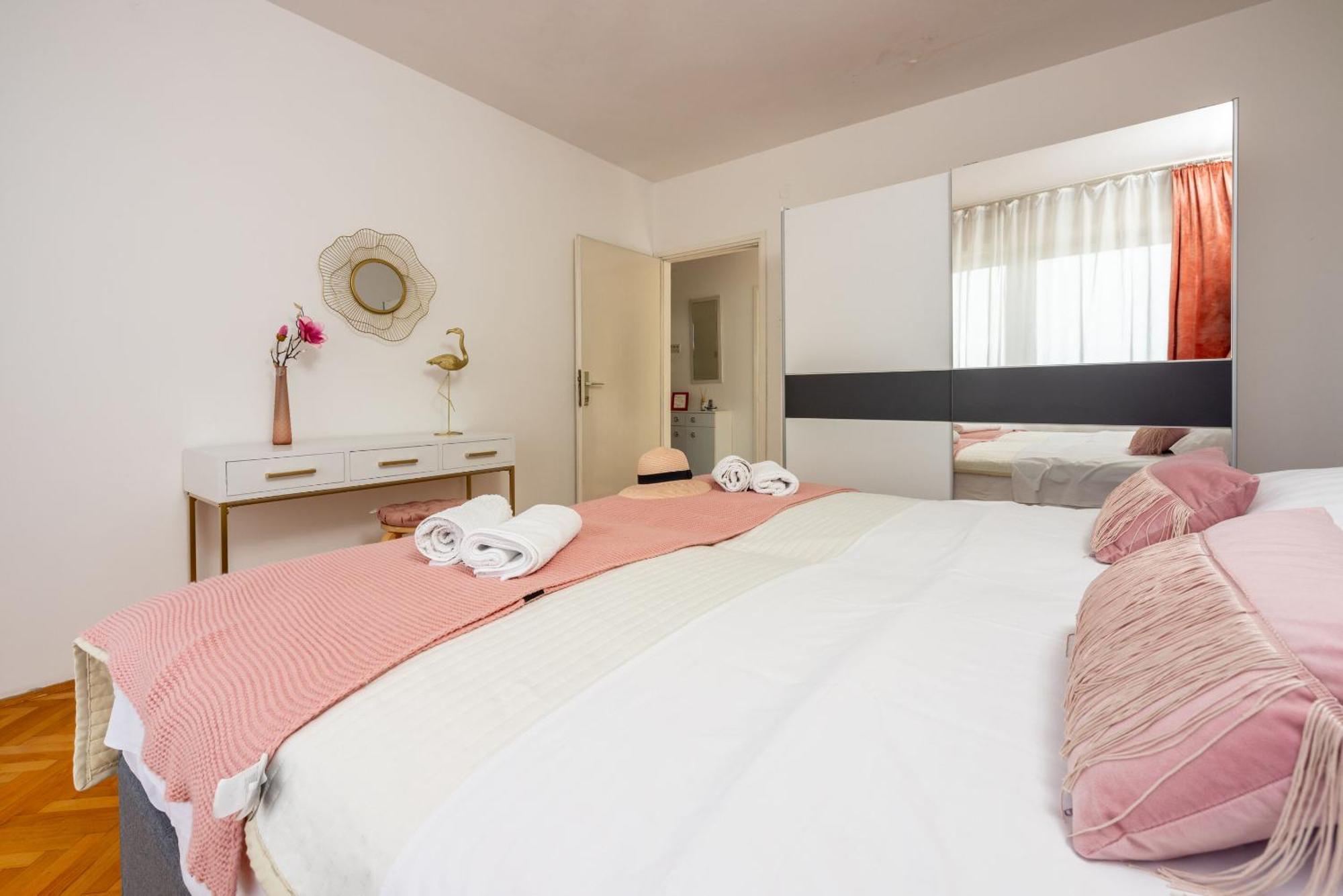 Apartment Pavla Цриквеница Экстерьер фото