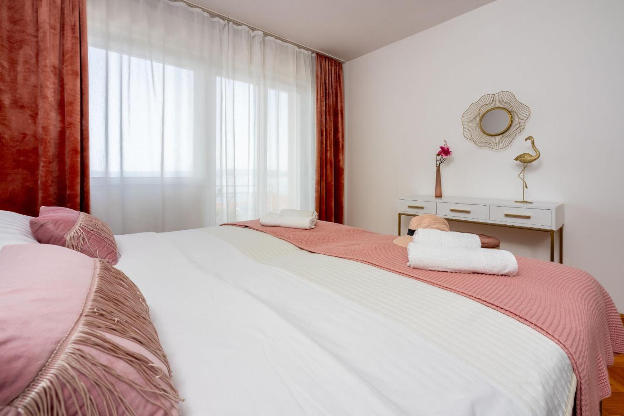 Apartment Pavla Цриквеница Экстерьер фото
