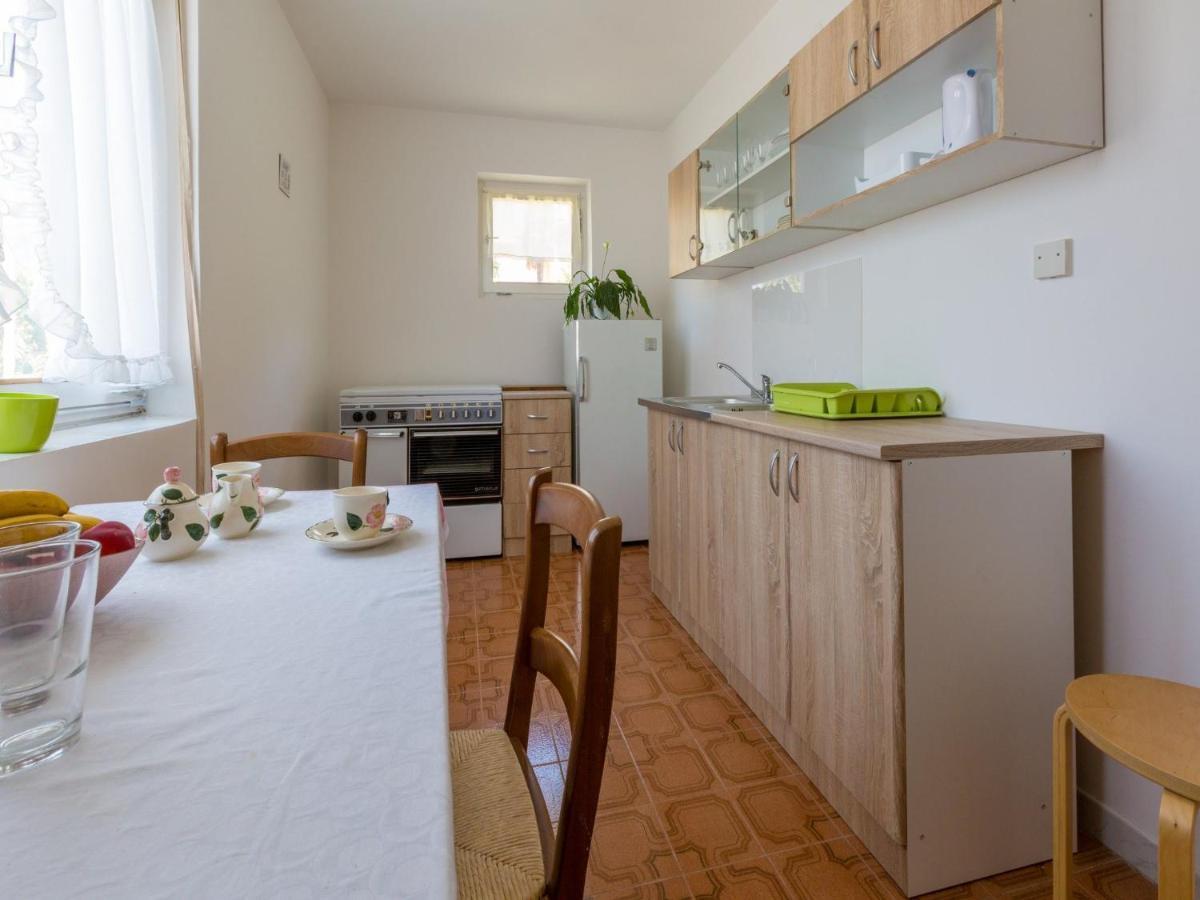 Apartment Pavla Цриквеница Экстерьер фото